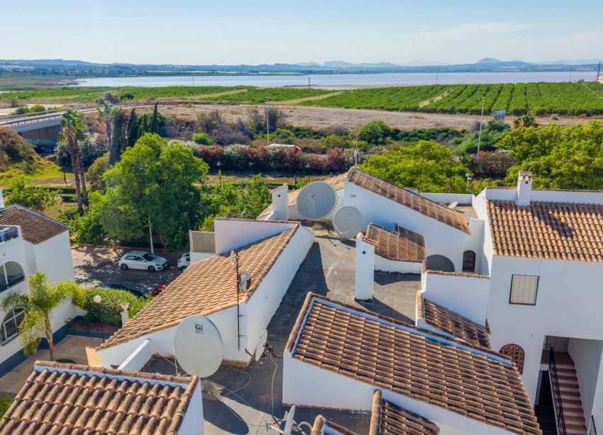 Reventa - Apartamento / Dúplex - Torrevieja