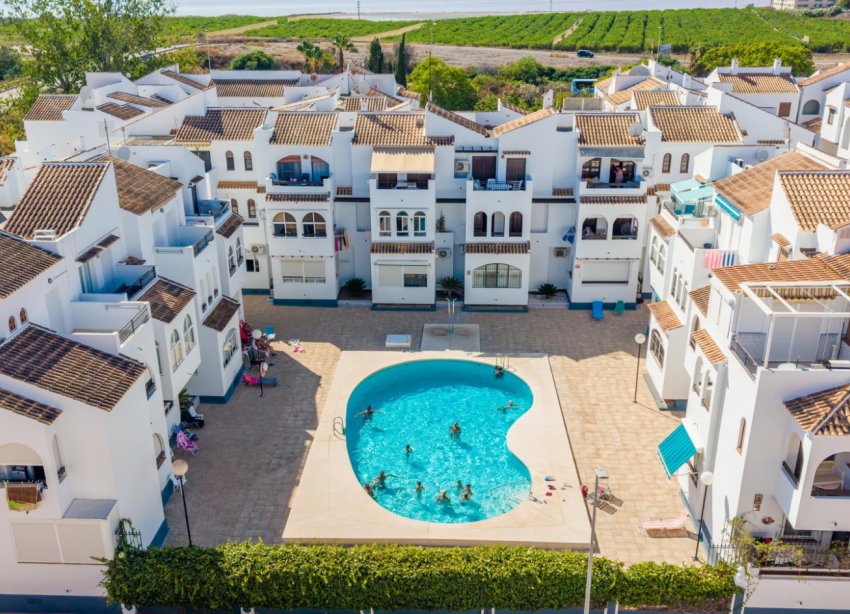 Reventa - Apartamento / Dúplex - Torrevieja