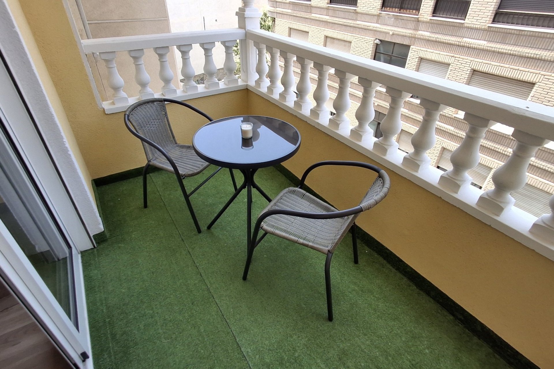 Reventa - Apartamento / Dúplex - Torrevieja