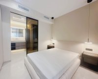 Reventa - Apartamento / Dúplex - Torrevieja