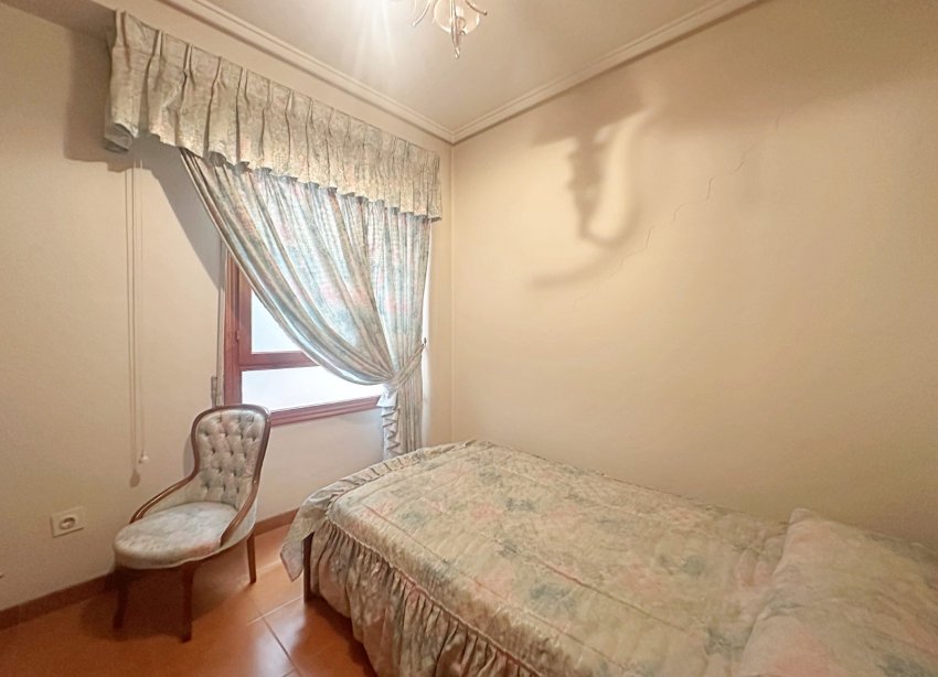 Reventa - Apartamento / Dúplex - Torrevieja