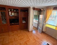Reventa - Apartamento / Dúplex - Torrevieja