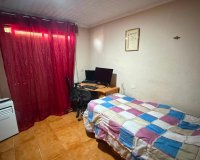 Reventa - Apartamento / Dúplex - Torrevieja