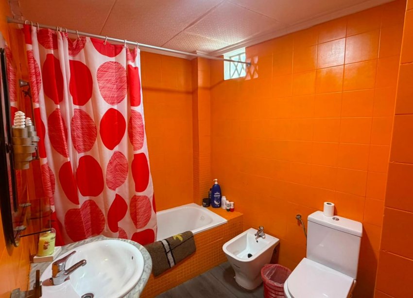 Reventa - Apartamento / Dúplex - Torrevieja