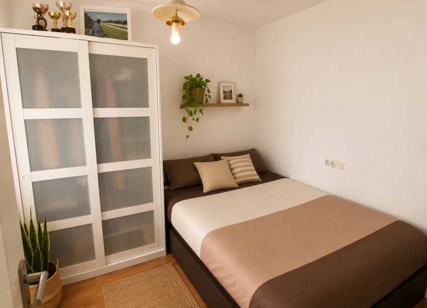 Reventa - Apartamento / Dúplex - Torrevieja