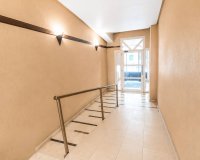 Reventa - Apartamento / Dúplex - Torrevieja