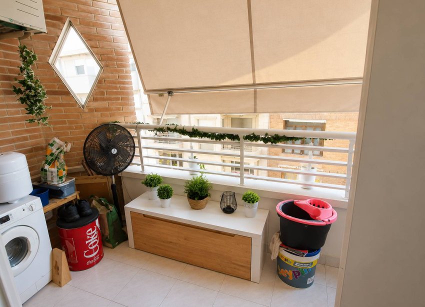 Reventa - Apartamento / Dúplex - Torrevieja