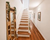 Reventa - Apartamento / Dúplex - Torrevieja