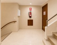 Reventa - Apartamento / Dúplex - Torrevieja