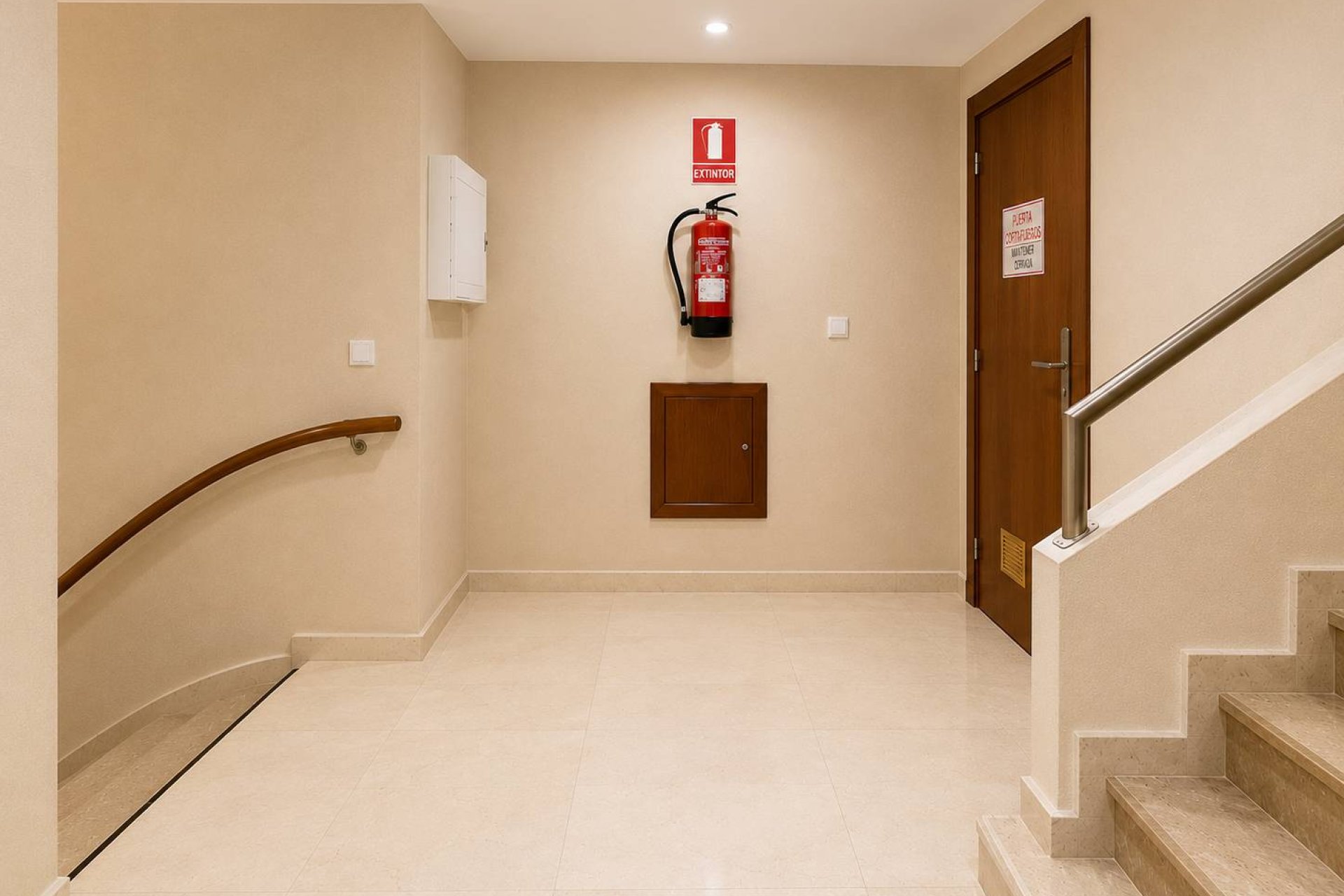 Reventa - Apartamento / Dúplex - Torrevieja