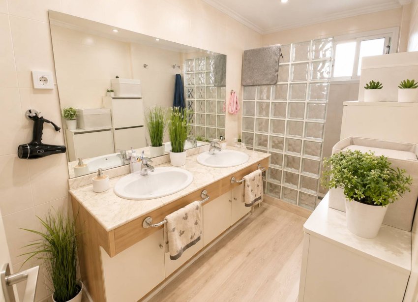 Reventa - Apartamento / Dúplex - Torrevieja
