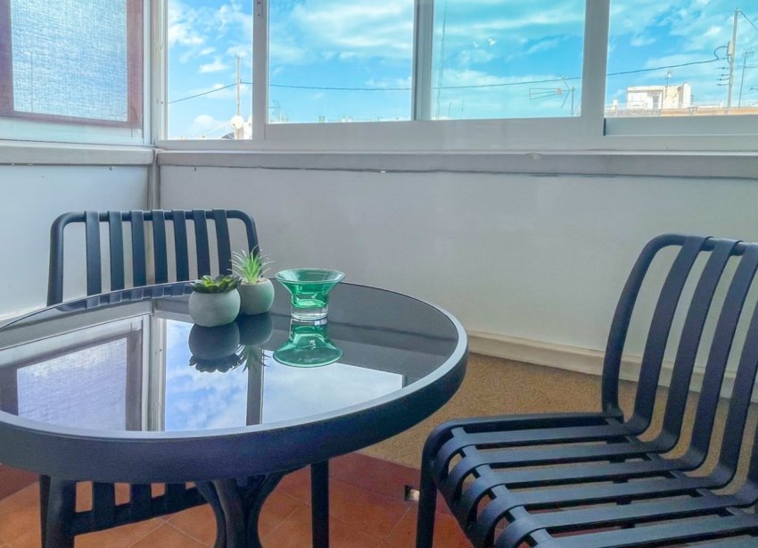 Reventa - Apartamento / Dúplex - Torrevieja
