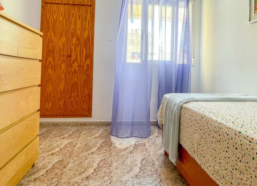 Reventa - Apartamento / Dúplex - Torrevieja