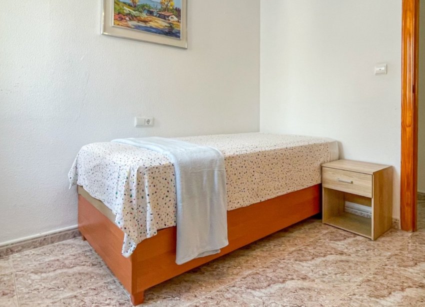 Reventa - Apartamento / Dúplex - Torrevieja