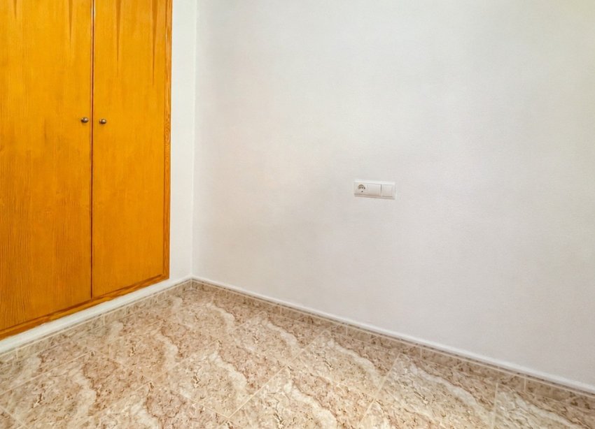 Reventa - Apartamento / Dúplex - Torrevieja