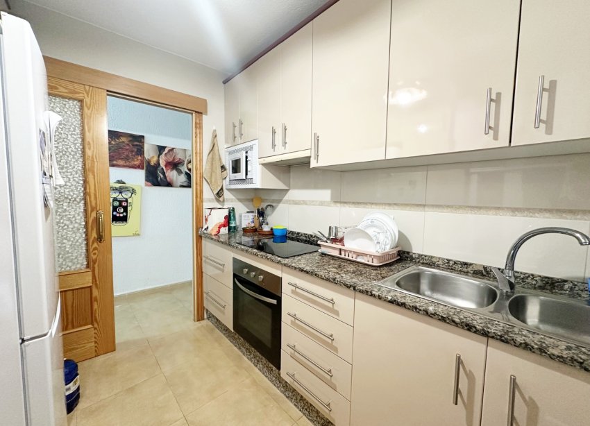 Reventa - Apartamento / Dúplex - Torrevieja