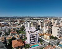 Reventa - Apartamento / Dúplex - Torrevieja