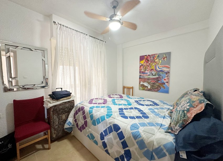 Reventa - Apartamento / Dúplex - Torrevieja