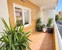 Reventa - Apartamento / Dúplex - Torrevieja