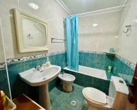 Reventa - Apartamento / Dúplex - Torrevieja