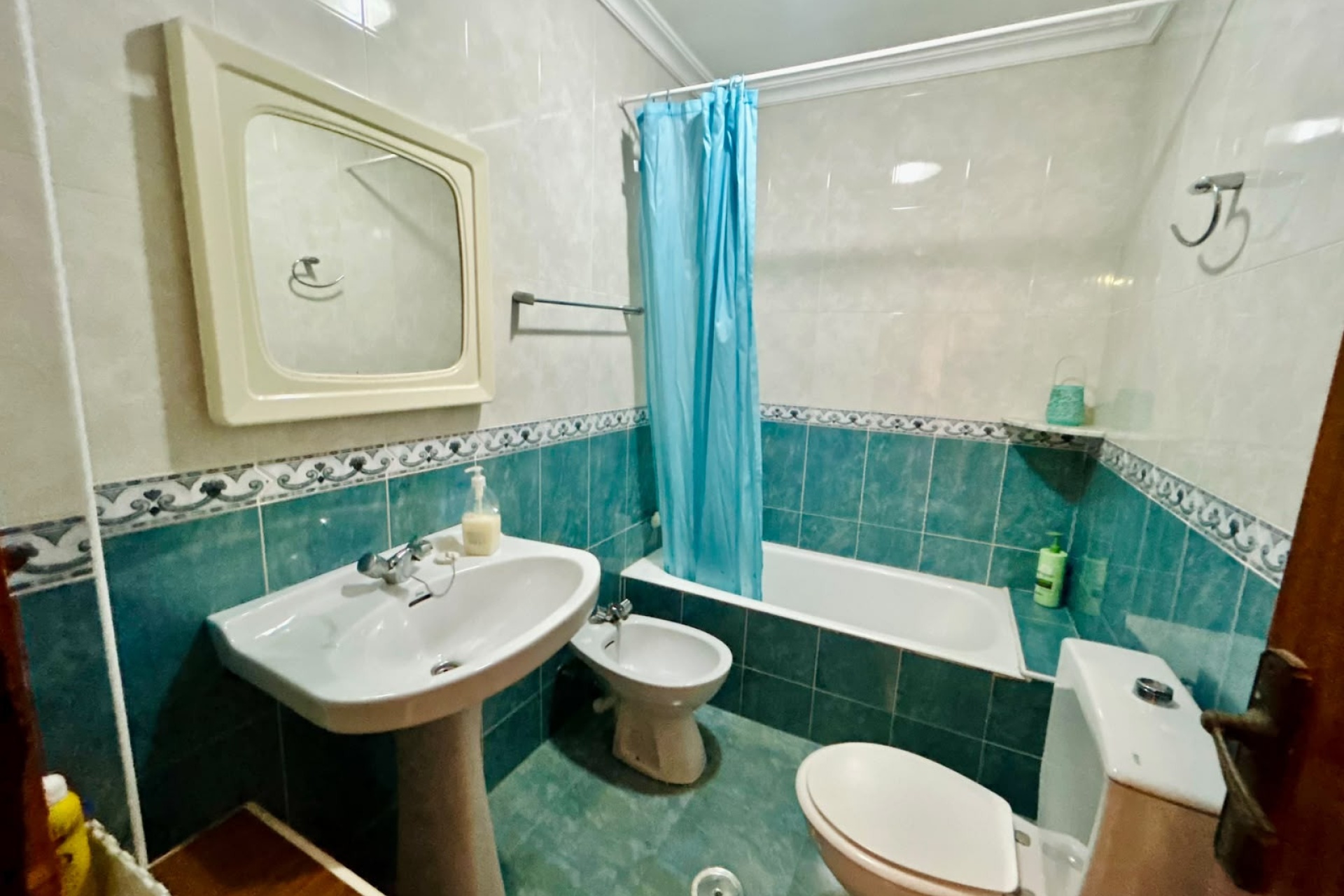 Reventa - Apartamento / Dúplex - Torrevieja