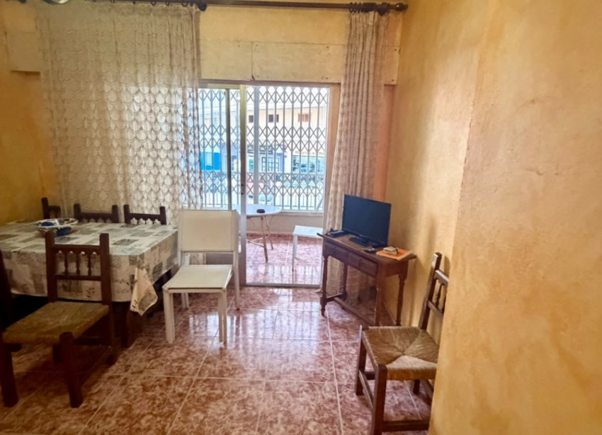 Reventa - Apartamento / Dúplex - Torrevieja