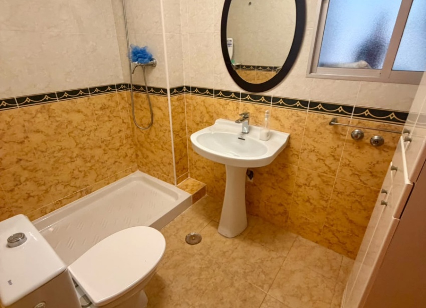 Reventa - Apartamento / Dúplex - Torrevieja