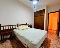 Reventa - Apartamento / Dúplex - Torrevieja