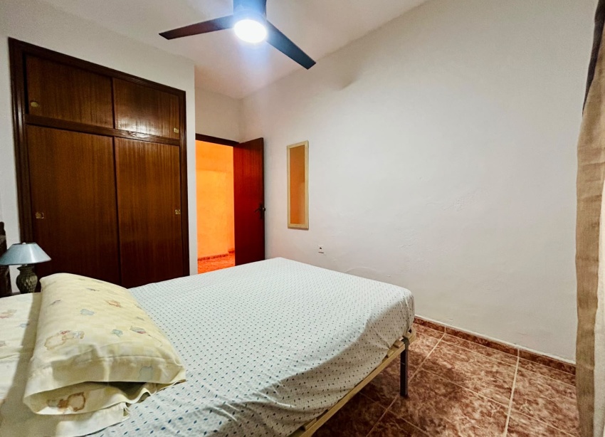 Reventa - Apartamento / Dúplex - Torrevieja