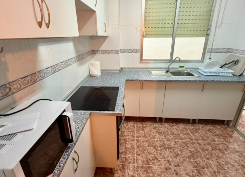 Reventa - Apartamento / Dúplex - Torrevieja