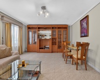 Reventa - Apartamento / Dúplex - Torrevieja