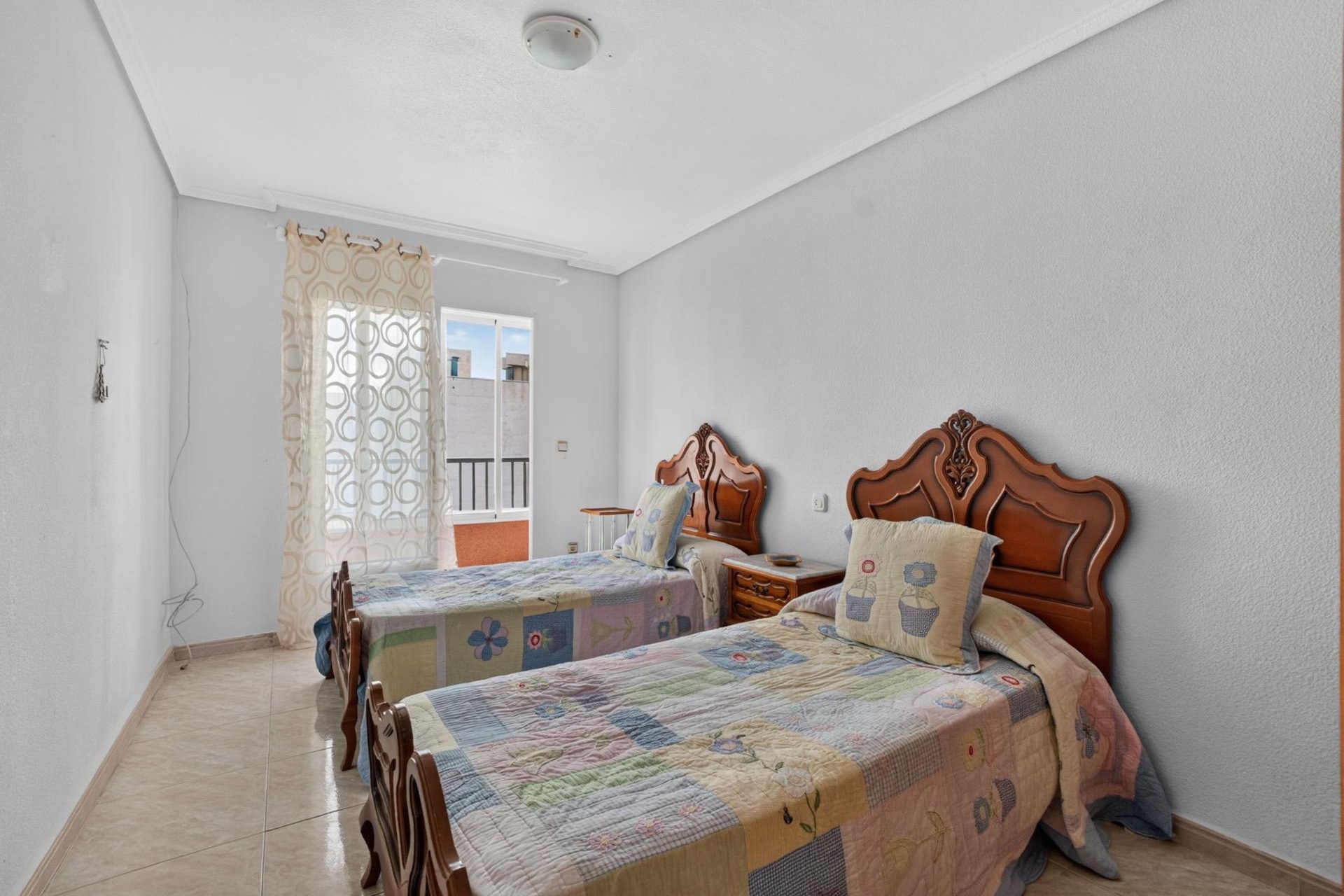 Reventa - Apartamento / Dúplex - Torrevieja