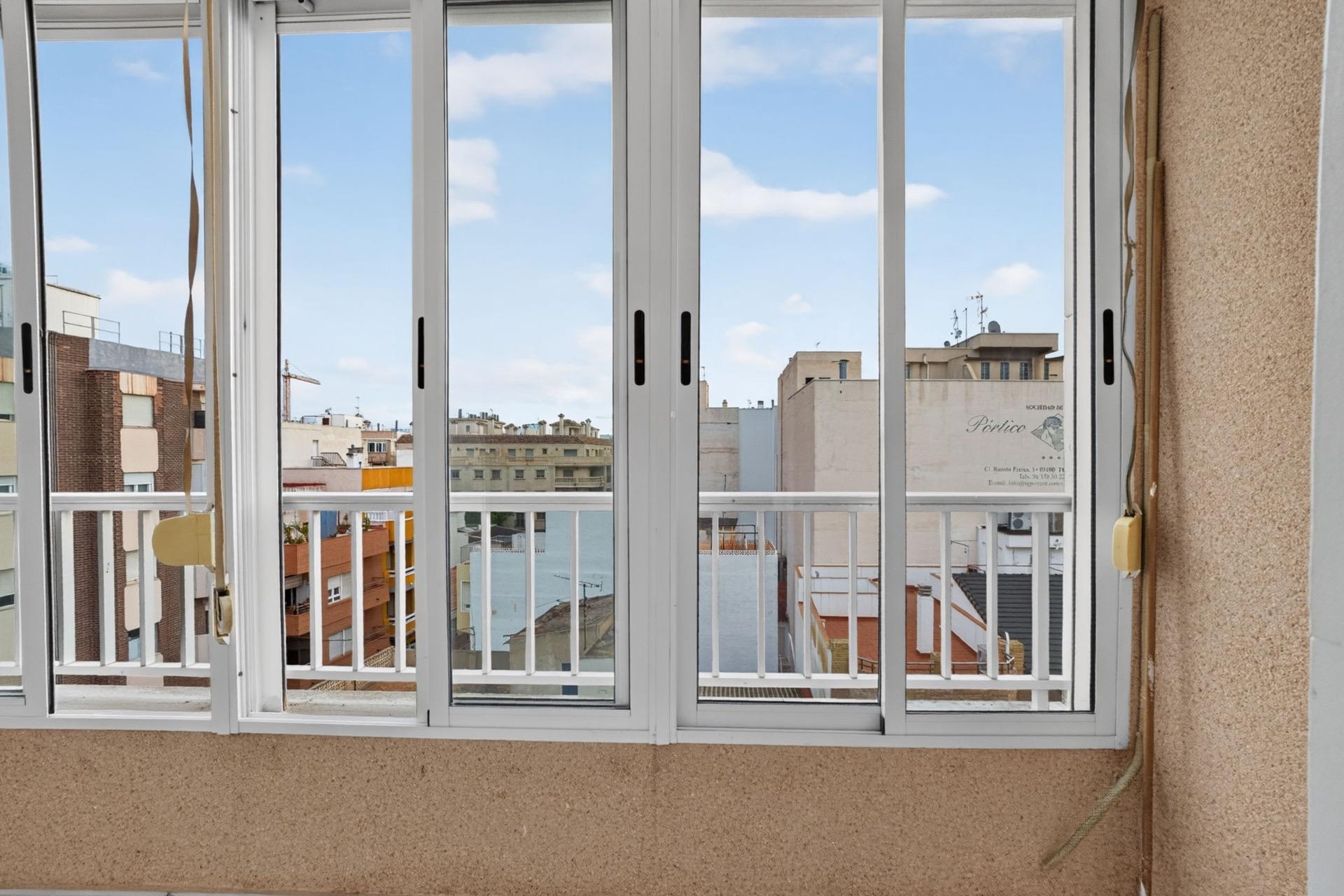 Reventa - Apartamento / Dúplex - Torrevieja