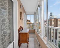 Reventa - Apartamento / Dúplex - Torrevieja