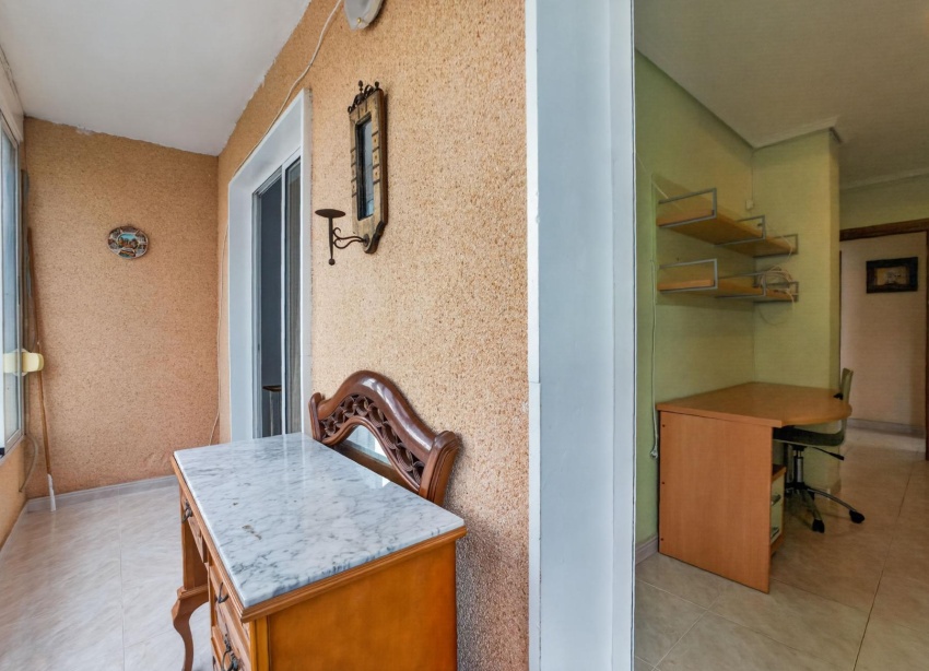 Reventa - Apartamento / Dúplex - Torrevieja