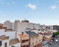 Reventa - Apartamento / Dúplex - Torrevieja