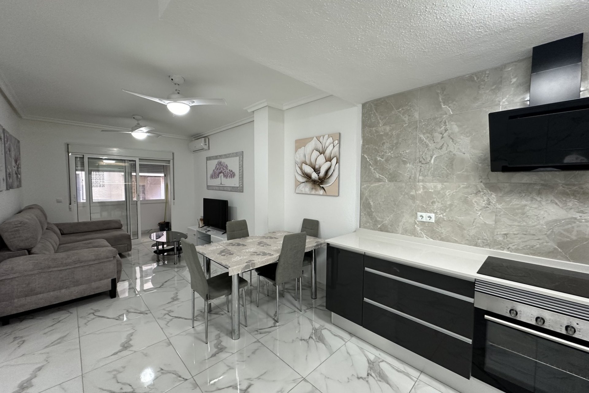 Reventa - Apartamento - ﻿Torrevieja (Alicante) - Torrevieja