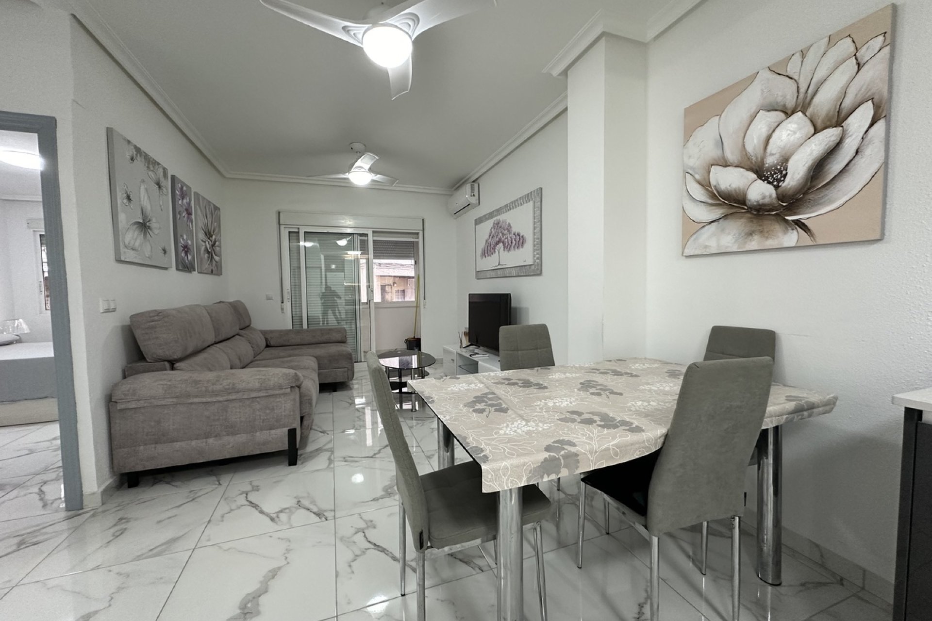 Reventa - Apartamento - ﻿Torrevieja (Alicante) - Torrevieja