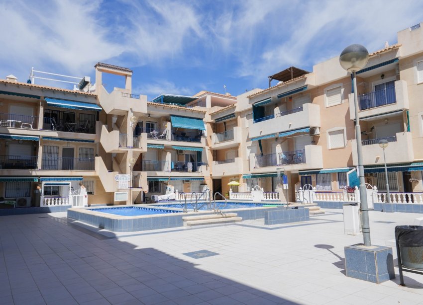 Reventa - Apartamento - ﻿Torrevieja (Alicante) - Torrevieja