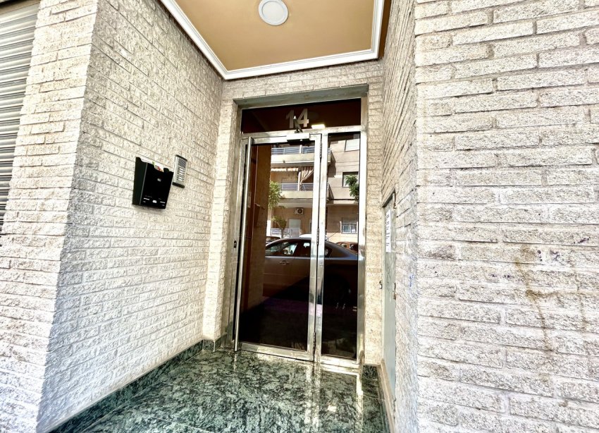 Reventa - Apartamento - ﻿Torrevieja (Alicante) - Torrevieja