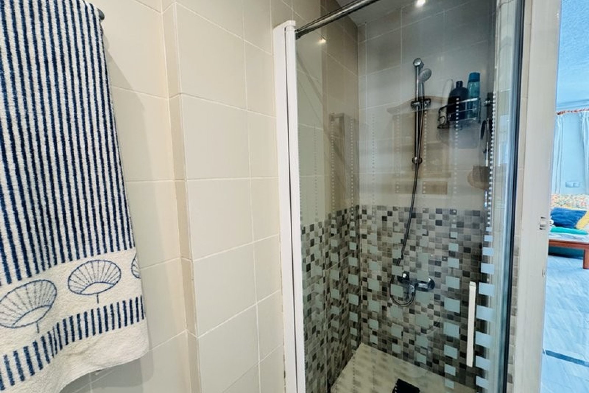 Reventa - Apartamento - La Mata