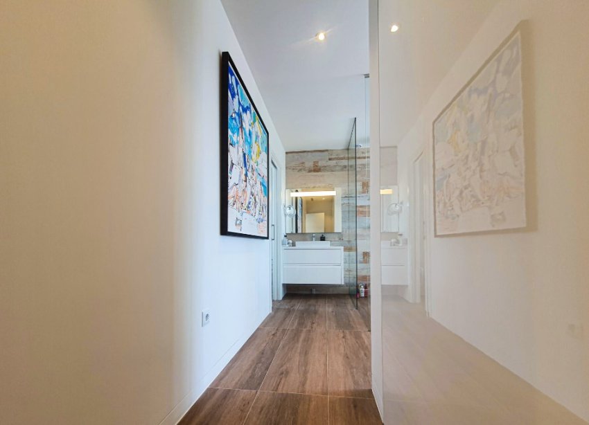 Reventa - Apartamento - Las Colinas - Las Colinas Golf