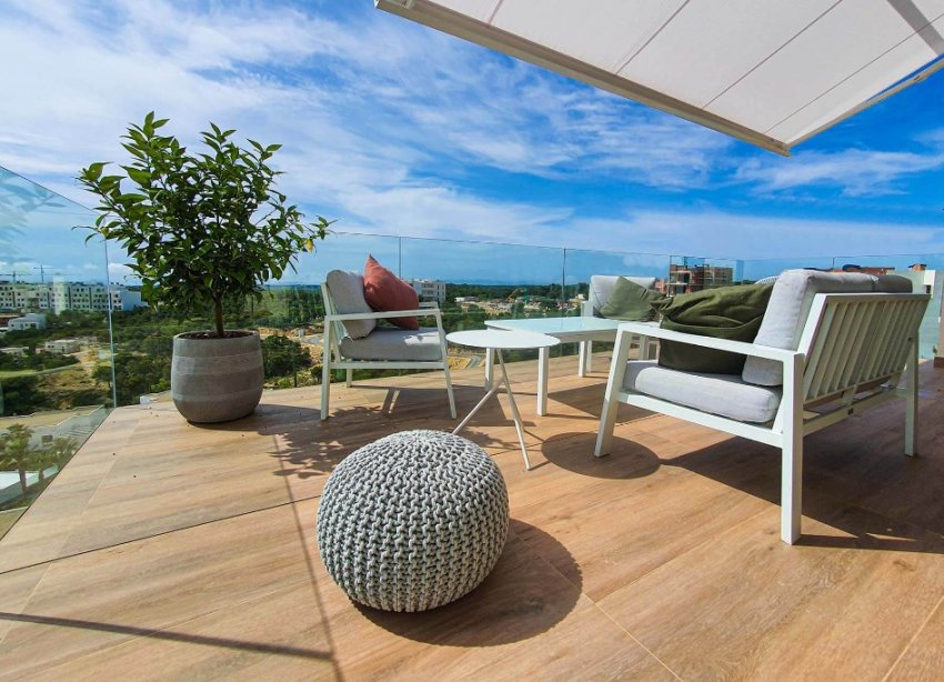 Reventa - Apartamento - Las Colinas - Las Colinas Golf