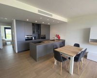 Reventa - Apartamento - Las Colinas - Las Colinas Golf