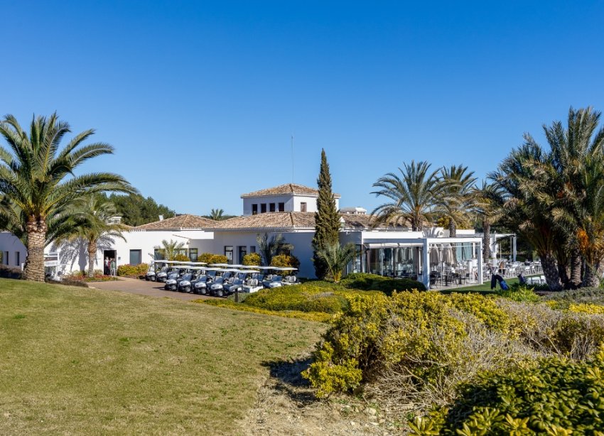 Reventa - Apartamento - Las Colinas - Las Colinas Golf