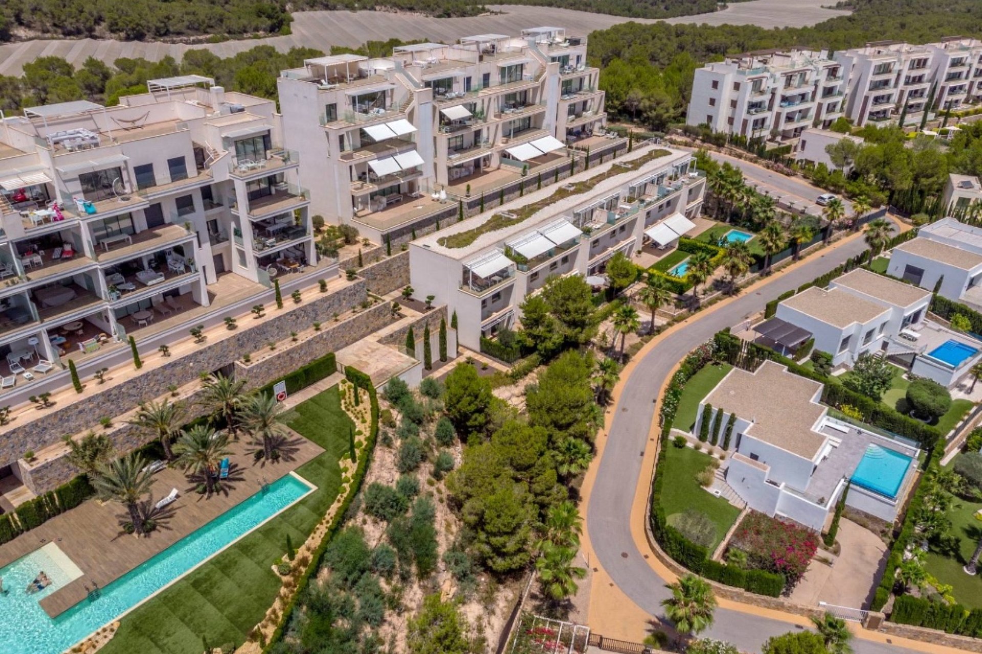 Reventa - Apartamento - Las Colinas - Las Colinas Golf