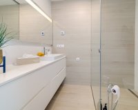 Reventa - Apartamento - Las Colinas - Las Colinas Golf