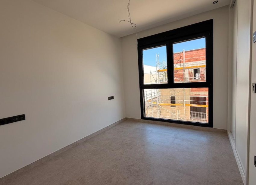 Reventa - Apartamento - Los Alcazares - Dolores De Pacheco-santa Rosalía