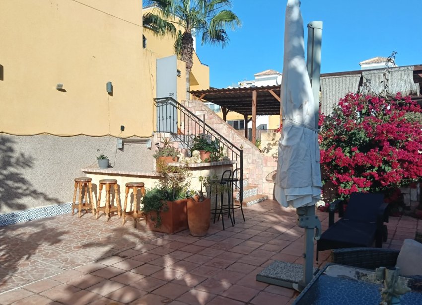 Reventa - Apartamento - Los Montesinos - La Herrada