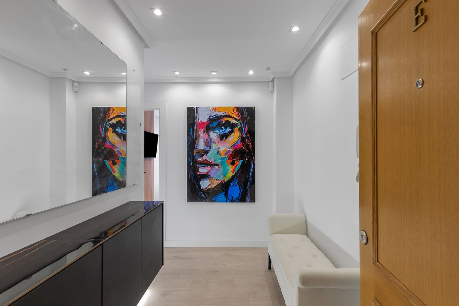 Reventa - Apartamento - Los Montesinos